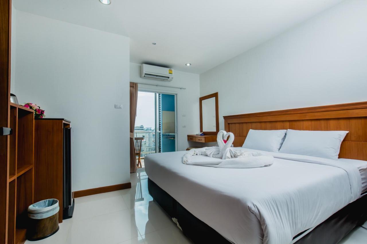 Aim House Hotel Patong ภายนอก รูปภาพ