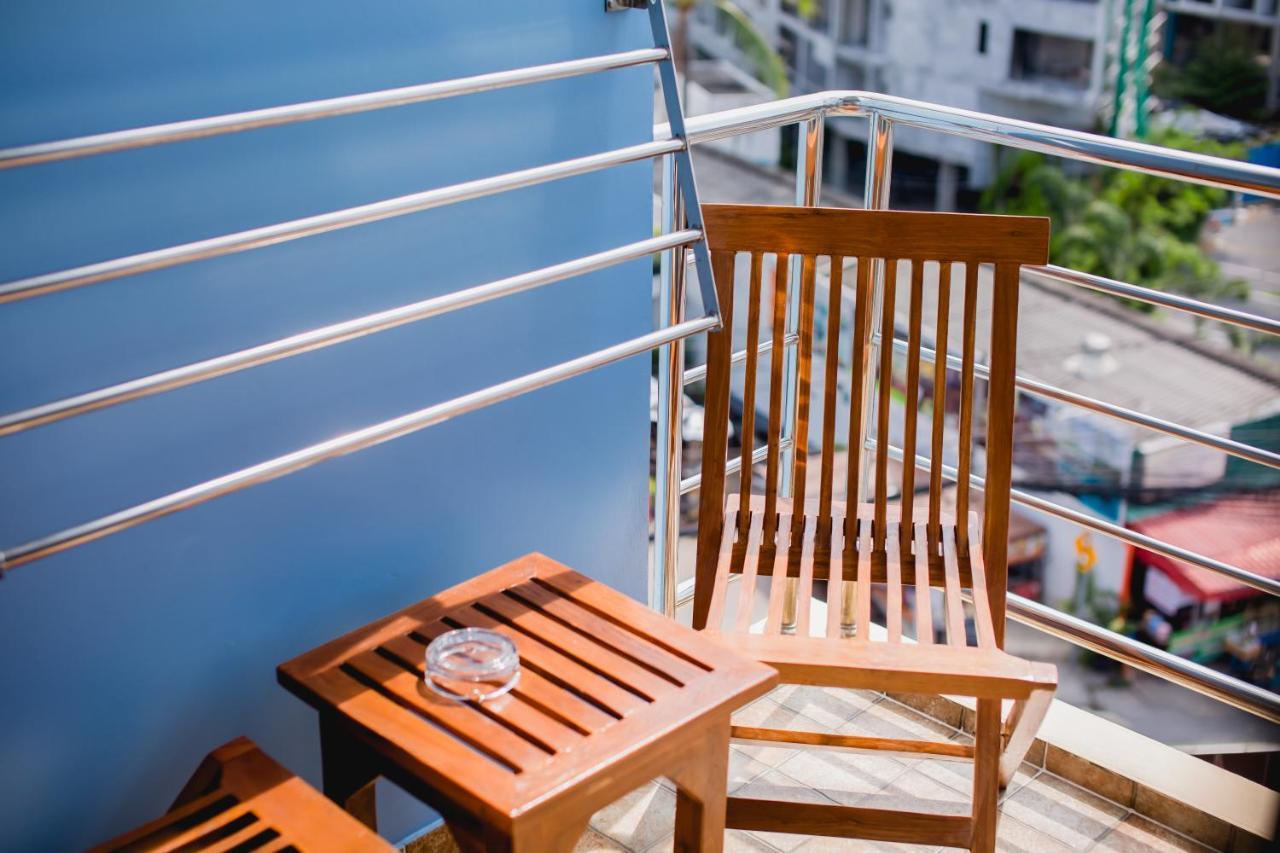Aim House Hotel Patong ภายนอก รูปภาพ